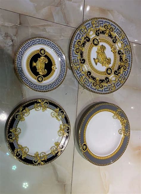 versace piatti gala da portata|Versace Home Luxury Plates and Dinnerware .